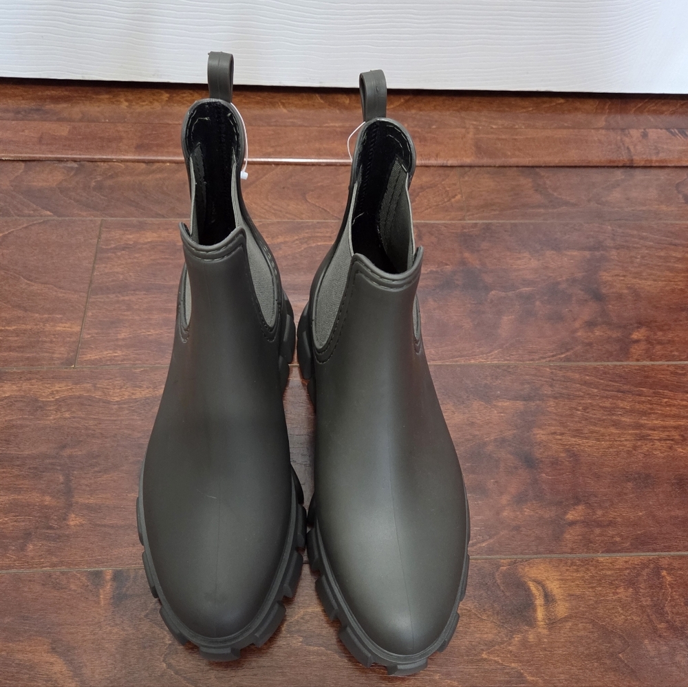 Jeffrey Campbell Platform Lug Sole Chelsea Matte Grey Green Rain Boots Size 7 - Picture 8 of 10